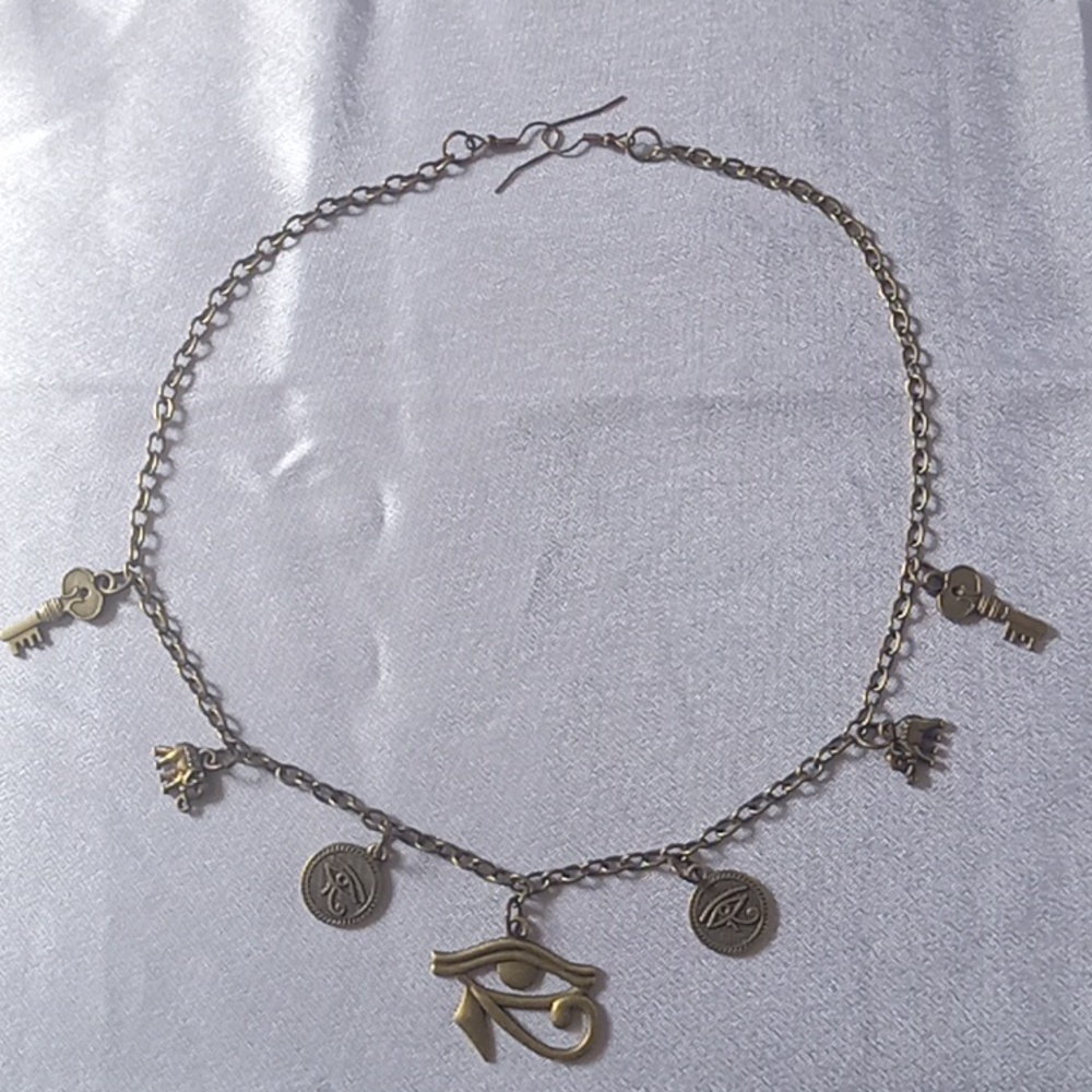 Bronze eye of horus head chain